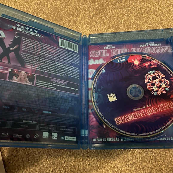 Only God Forgives Bluray- Excellent Condition! - Picture 2 of 3